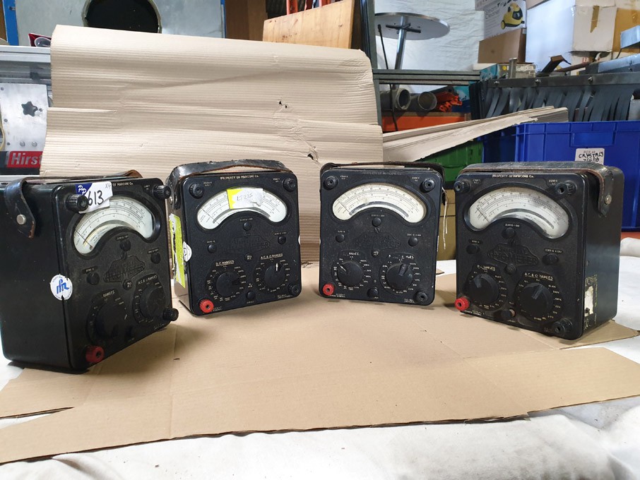 4x Universal Avo meters