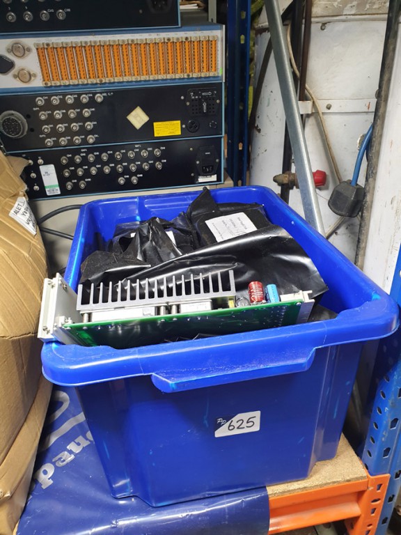 15x Nemic-Lambda PSU's, 18-36v / 7.31A input, fron...
