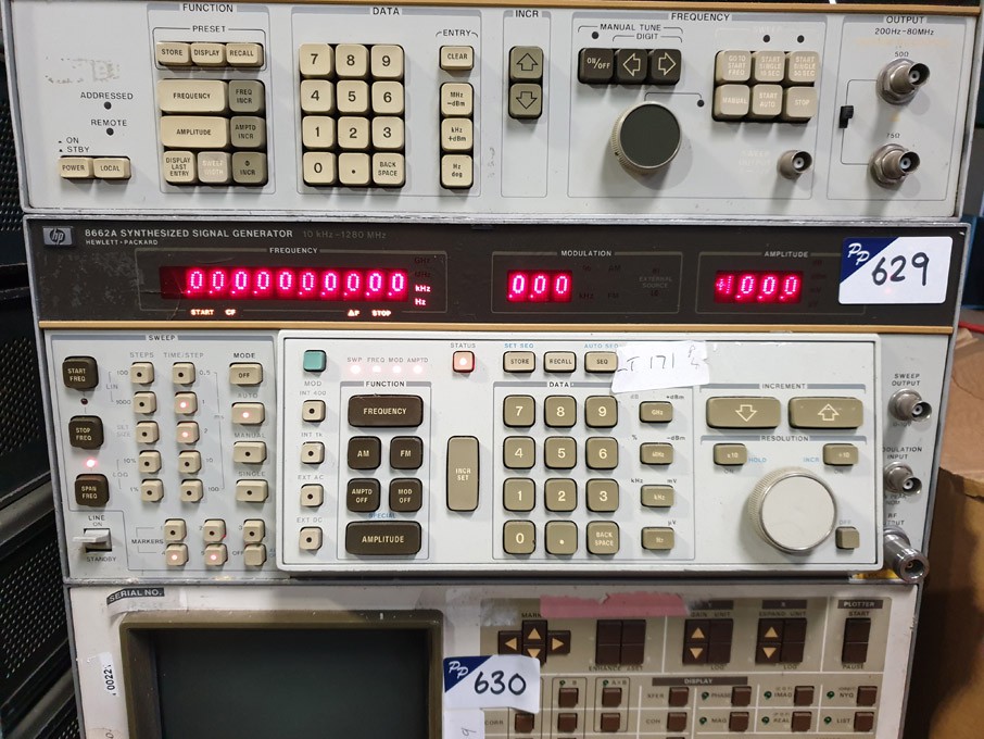 HP 8662A synthesised signal generator