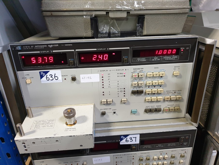 HP 4191A RF impedance analyser with HP 16092A spri...