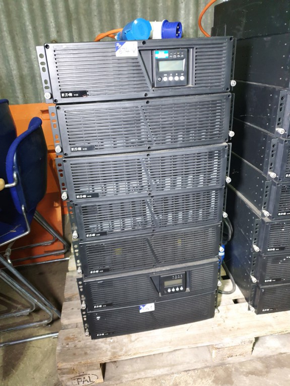 2x Eaton PW9135G6000-XL3UEU rack / tower type UPS,...