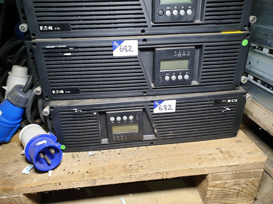 2x Eaton PW9135G6000-XL3UEU rack / tower type UPS,...