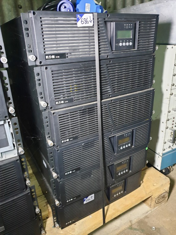 4x Eaton PW9135G6000-XL3UEU rack / tower type UPS,...