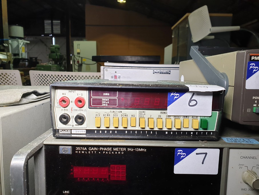 Fluke 8600A digital multimeter