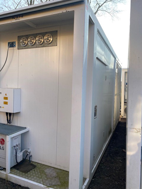 Secure climate controlled container, built in air...