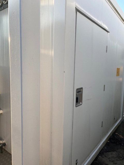 Spinner 3.3kW test load in a single climate contro...
