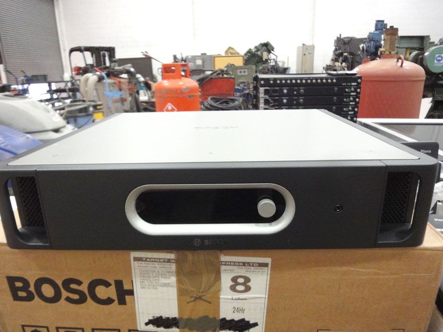2x Bosch Plena LBB 442/10 power amplifiers, 2x 250...