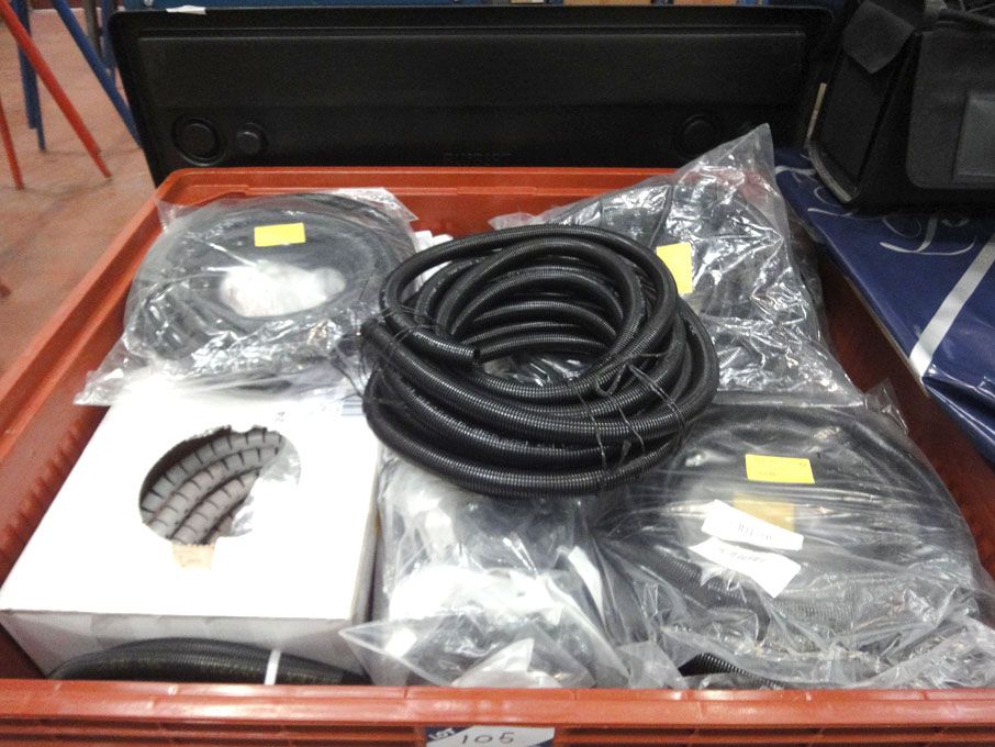 Qty 25mm diameter PA6 flexible conduit in stillage...