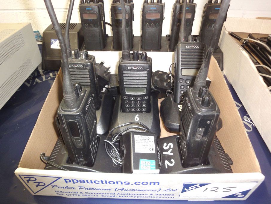 5x Kenwood KSC-15 2-way radios - Lot Located at: K...