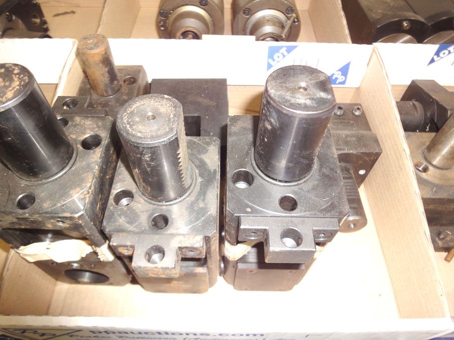 Qty various tool holders inc: Zurn 40x120, MT MO16...