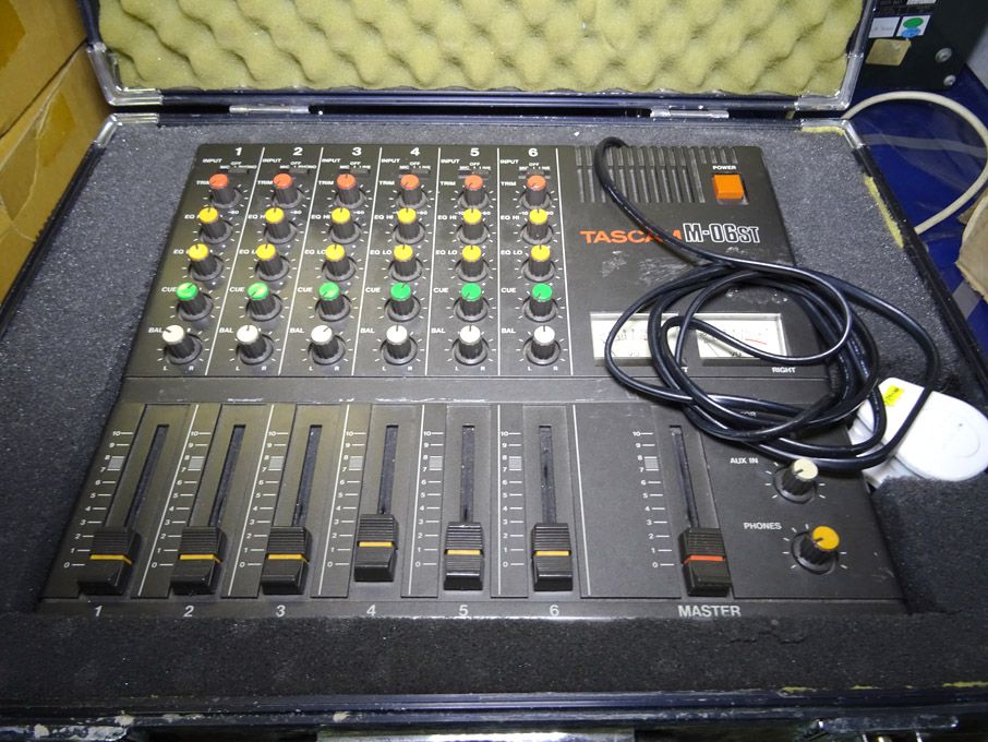 Tascam M-06ST portable audio mixer, 6 channel in c...