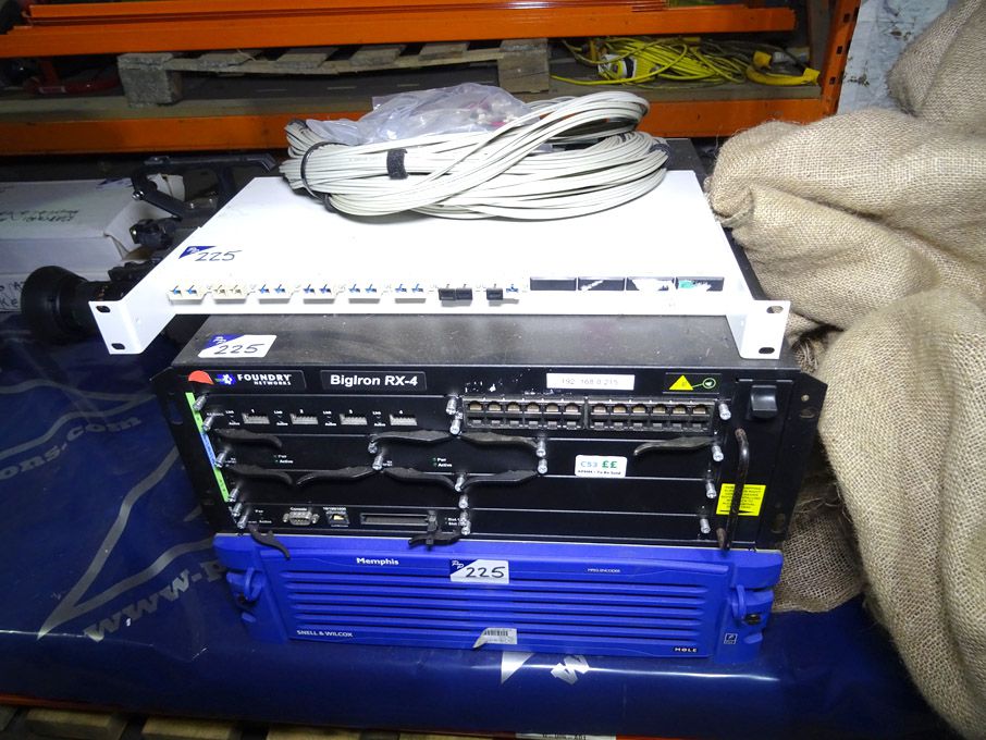 Foundry Big Iron RX-4 switch, 8 channel fibre cabl...