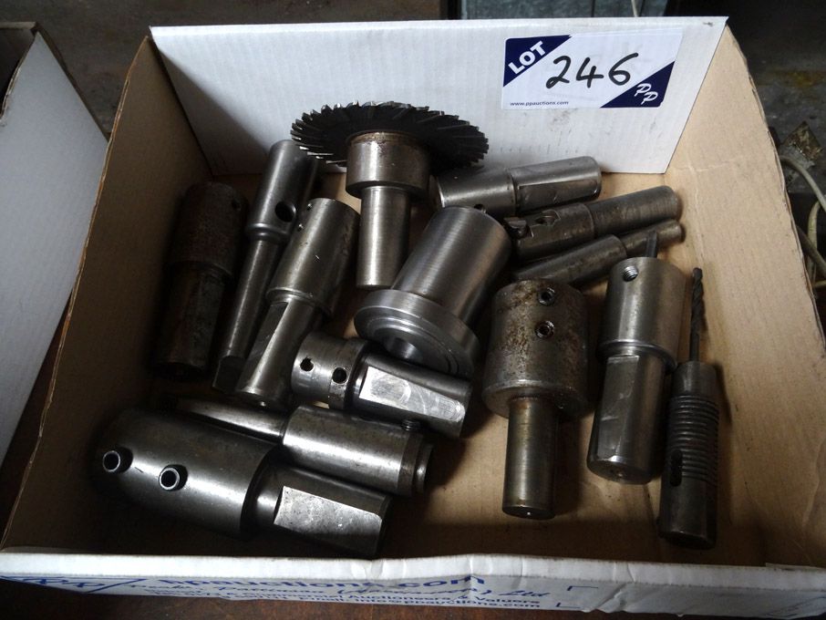 Qty various straight & taper shank tool holders -...