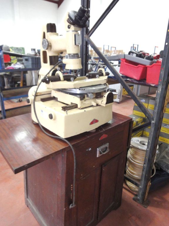 OMT 351 toolroom microscope with equipment on wood...