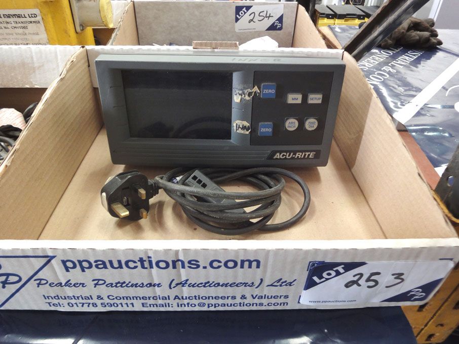 Acurite 2xD100 Euro 2 axis DRO - Lot Located at: K...