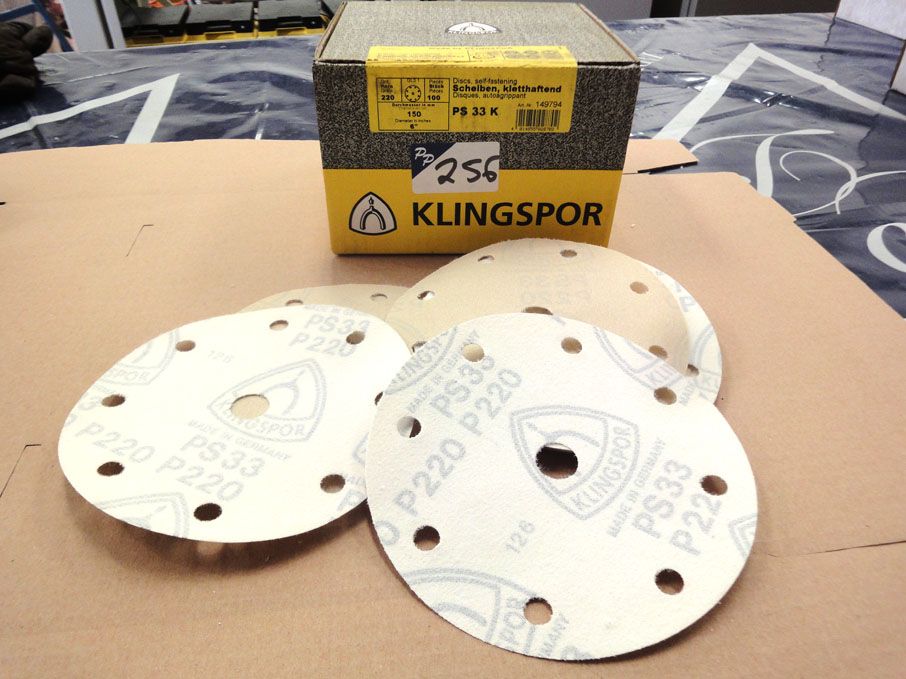 6 boxes (100 per box) Klingspor 220 Grit sanding d...