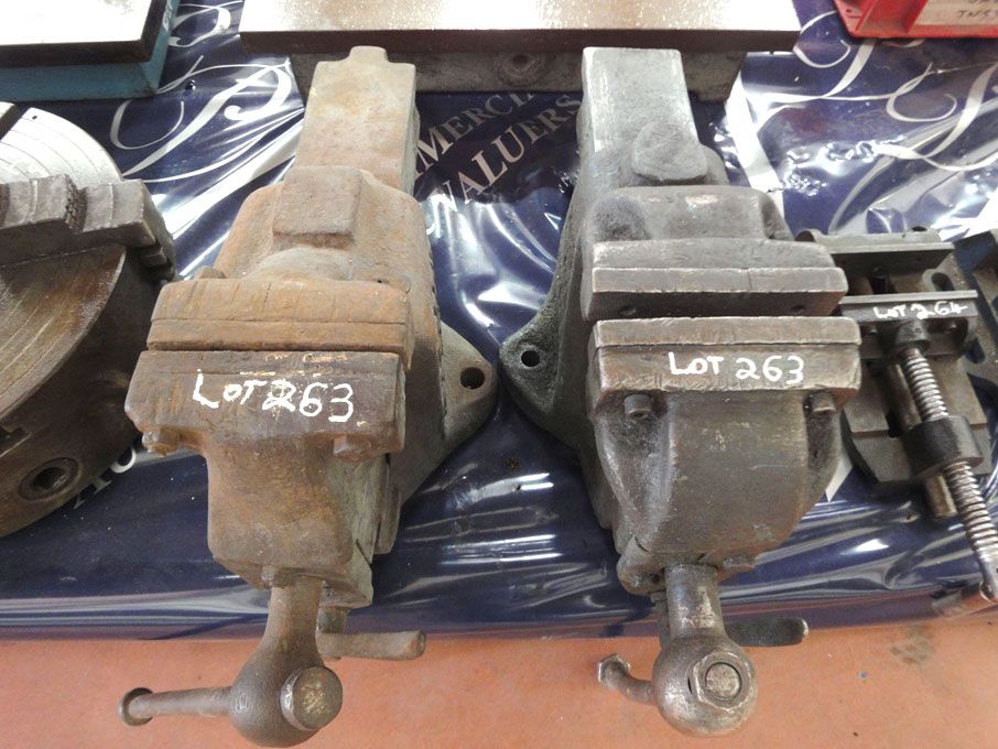 2x Fortis 5" bench vices - Lot Located at: Kings C...