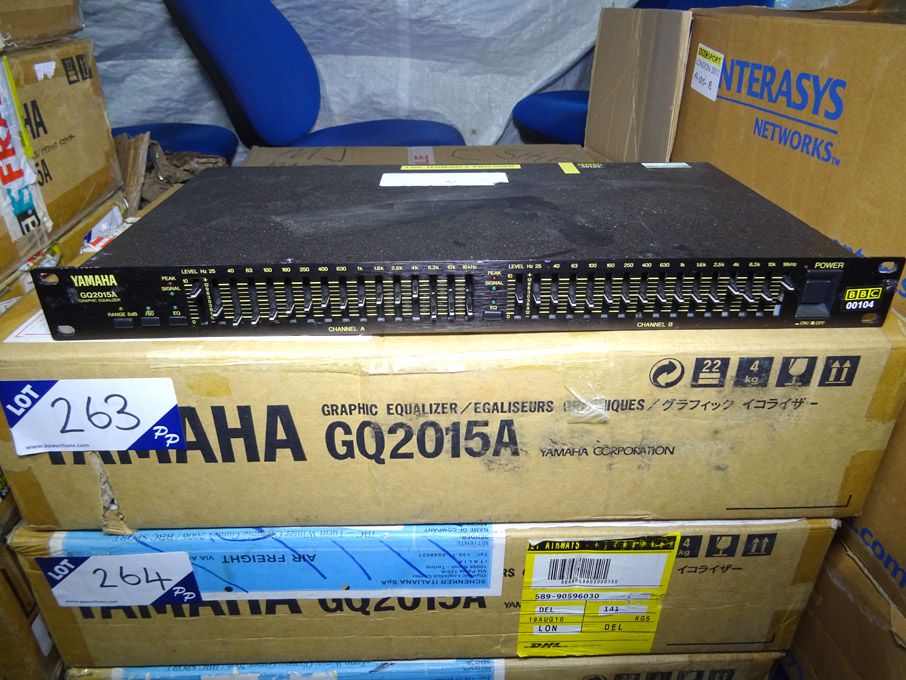 Yamaha GQ2015A dual channel graphic equaliser (box...