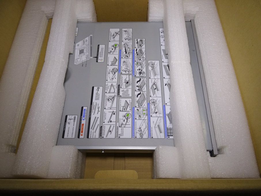 Sunfire T1000 server (boxed)