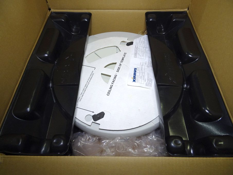Xirrus Wi-Fi calling array unit (boxed)