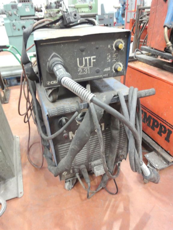 Cemont MIG 31 mig welder with UTF 2.31 wire feed u...