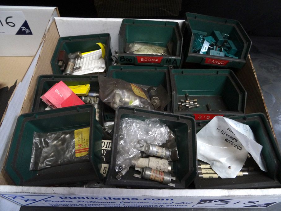 Qty various RS, MEM, Lawson etc industrial / elect...