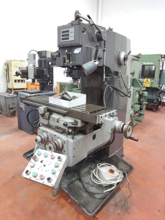 Adcock & Shipley 2S vertical milling machine, 1370...