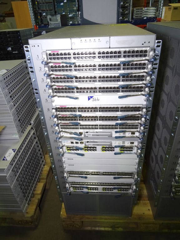 Cisco Nexus N7K-C7018 vol switcher, s/n TBM1346760...