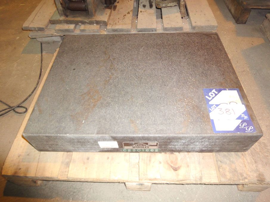 Crown Windley grade 1 granite surface plate, 600x4...