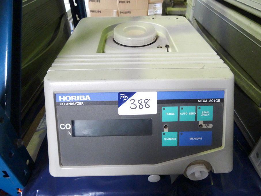 Horiba Mexa-201GE CO analyser - lot located at: Au...