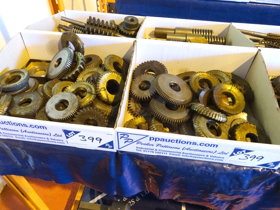 Qty various Sykes etc gear shaper cutters etc in 2...