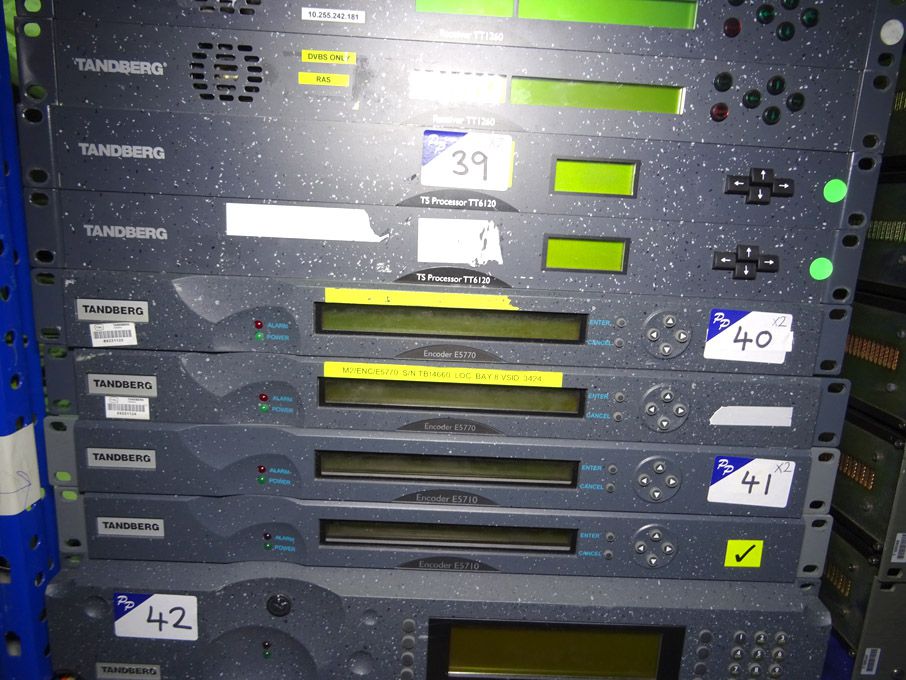 2x Tandberg TS TT6120 processors