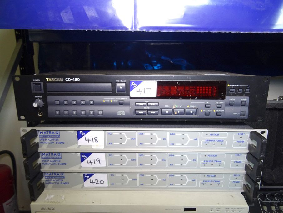 Tascam CD-450 compact disc player