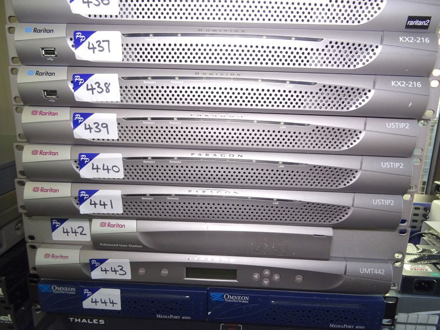 Raritan KX2-216 KVM switch