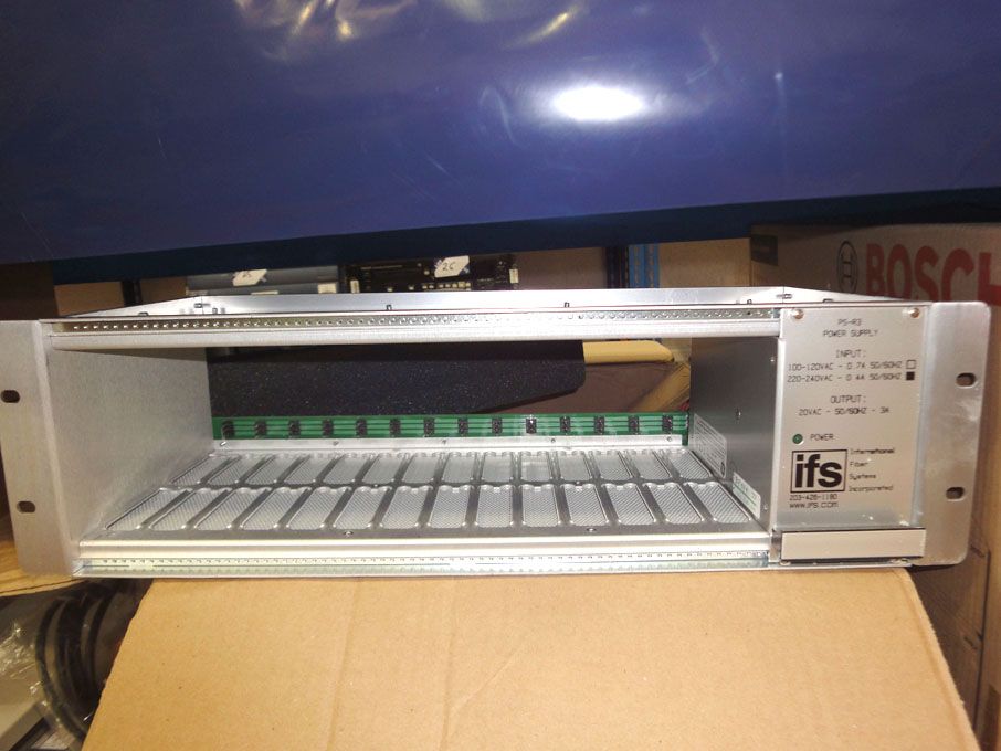 3x IFS 19" rack chassis with PS-R3 power supply un...