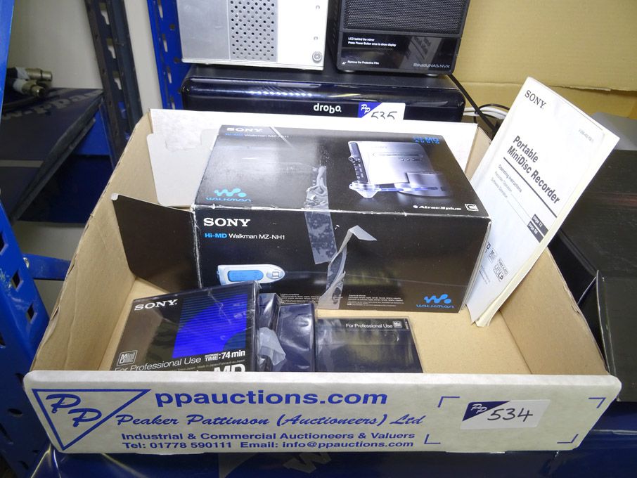 Sony M2-NA1 portable mini disc recorder (boxed)