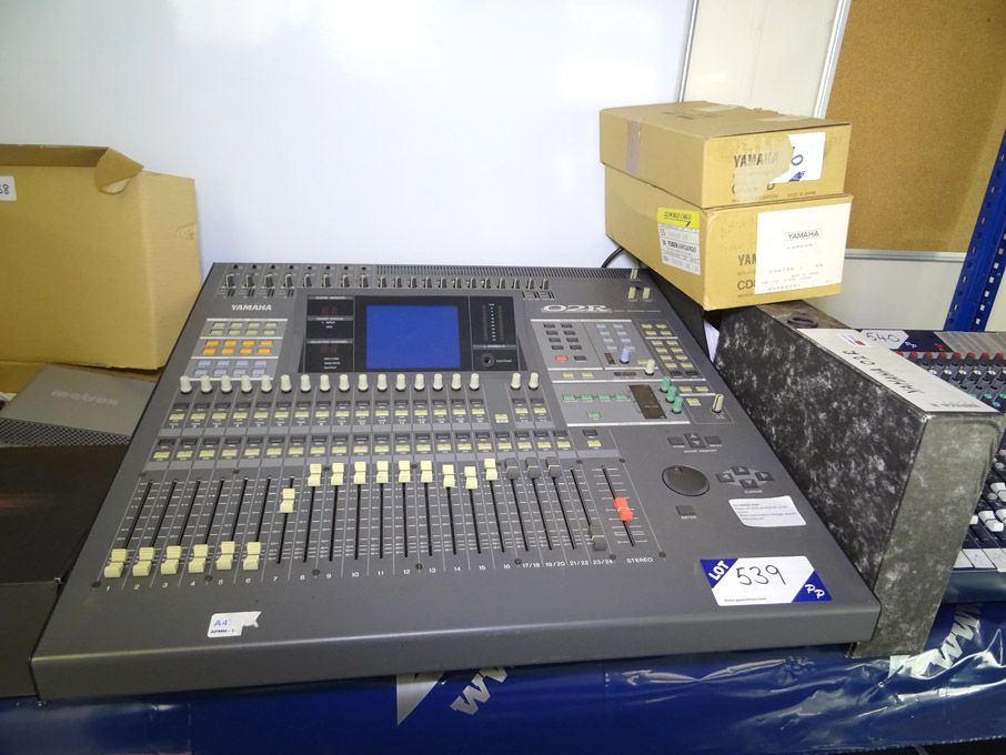 Yamaha O2R digital recording console with digital...