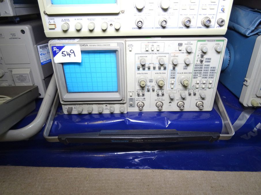 Tektronix 2245A oscilloscope