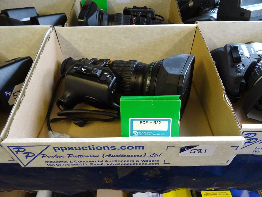 Fujinon wide TV zoom lens, S13X4.6BRM-28, R22 lens...