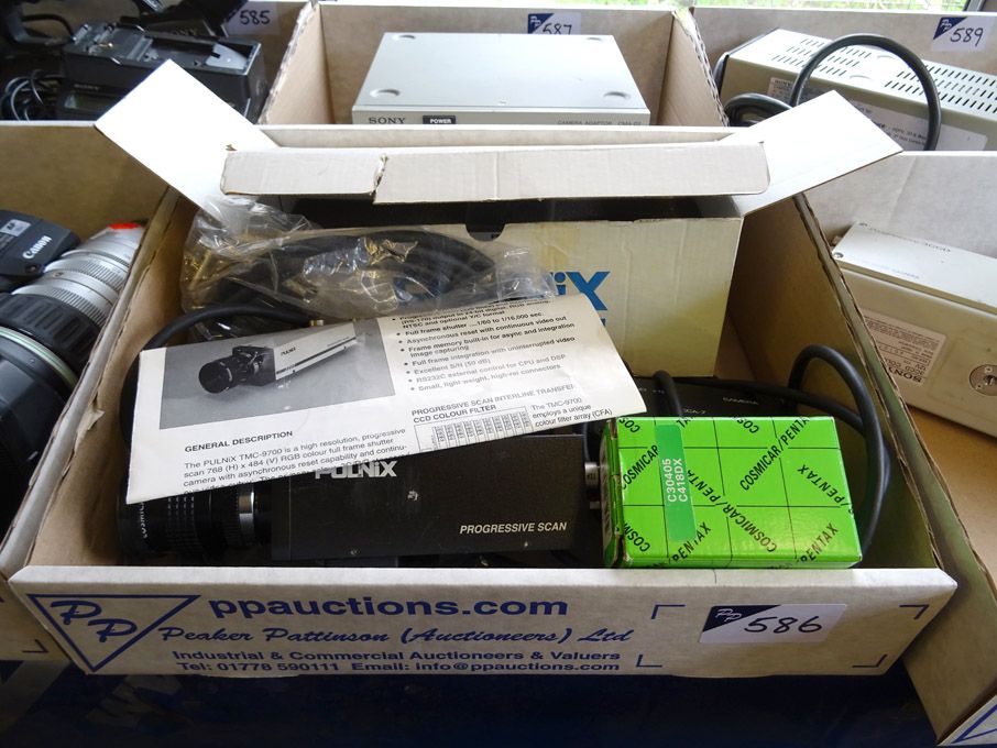 Pulnix TMC-9700 progressive scan colour camera, Pu...