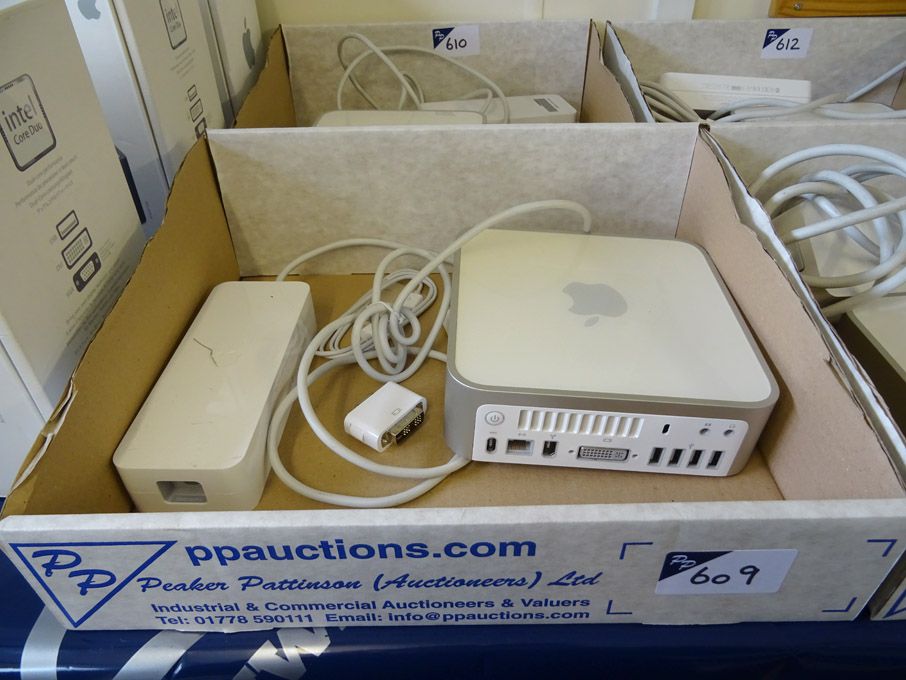 Apple Mac Mini A1176 with PSU, remote, DVA-USB con...