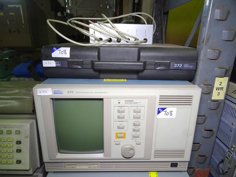 Sony Tektronix 372 semi conductor with test adapto...
