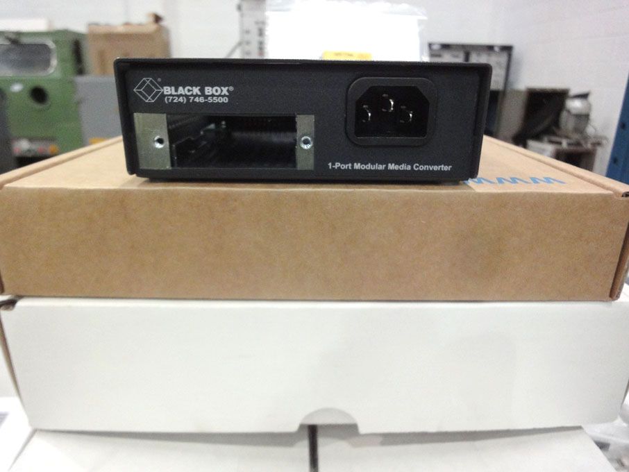Qty black box network services, LE7401A-R2, LE7404...