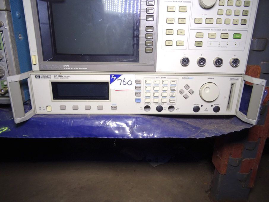 HP 8110A pulse generator, 150MHz