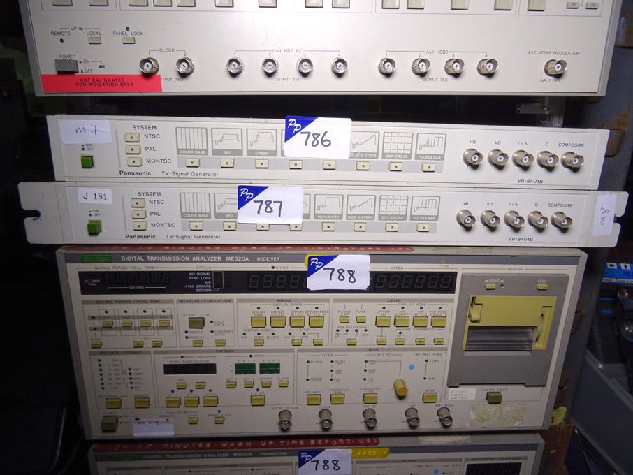 Panasonic VP-8401B TV signal generator