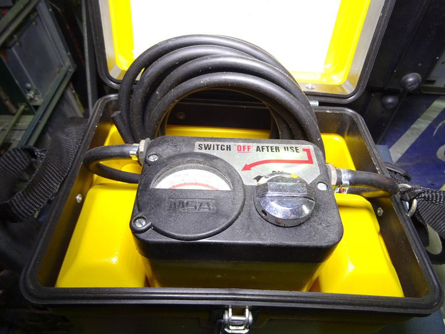 MSA no5 gas indicator in case