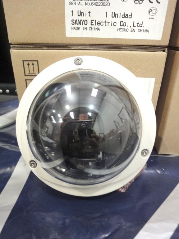4x Sanyo VDC-HD3300P vandal resistant HD dome came...