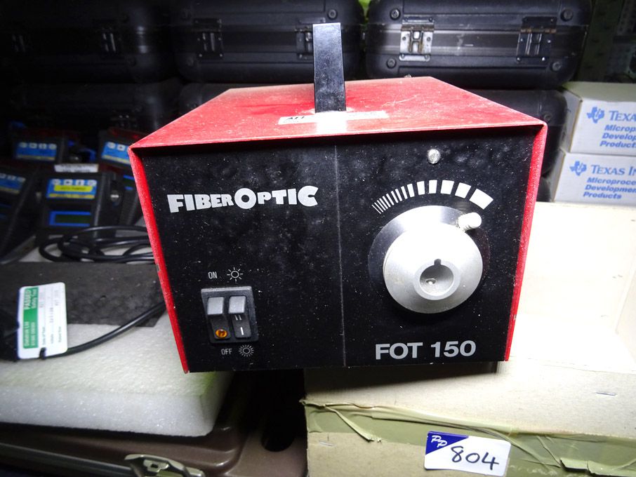 E & P FOT 150 fibre optic light source power unit