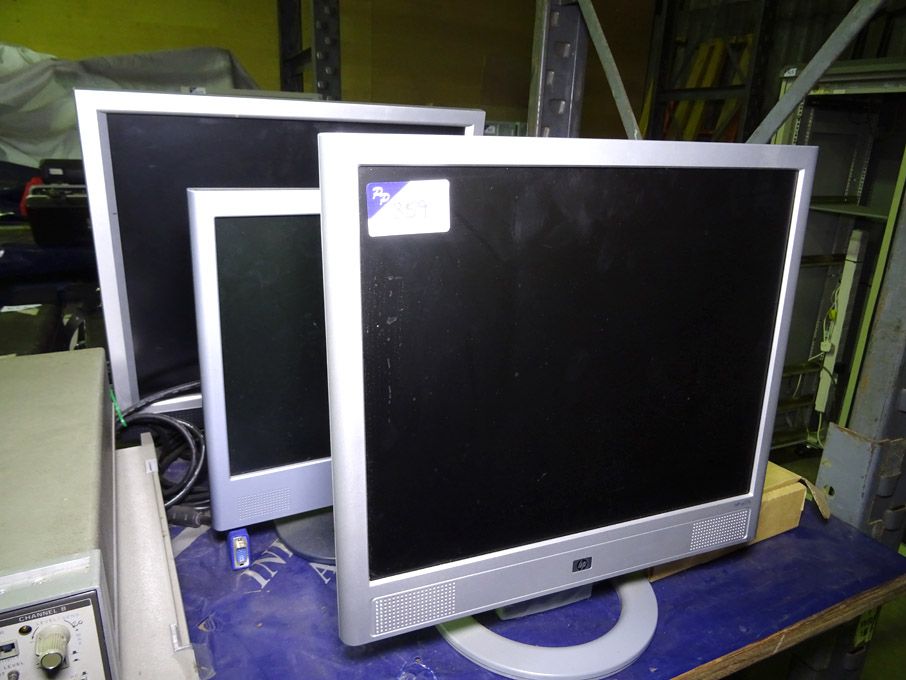 3x various computer monitors inc: HP, GNR etc with...