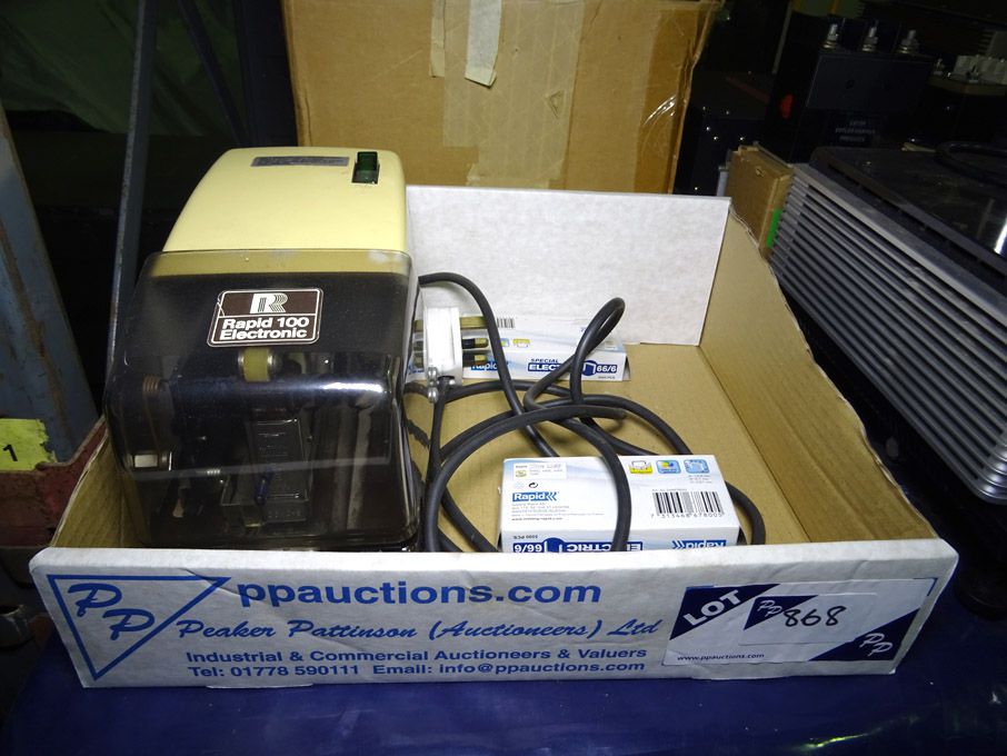 Rapid 100 electronic stapler with staples